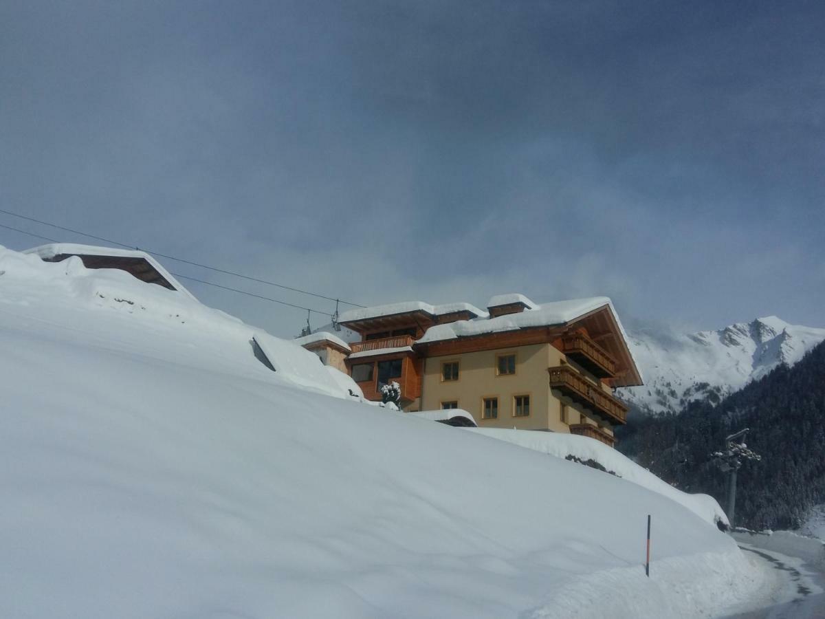 Gastehaus Hanser Kals-am Großglockner Zewnętrze zdjęcie